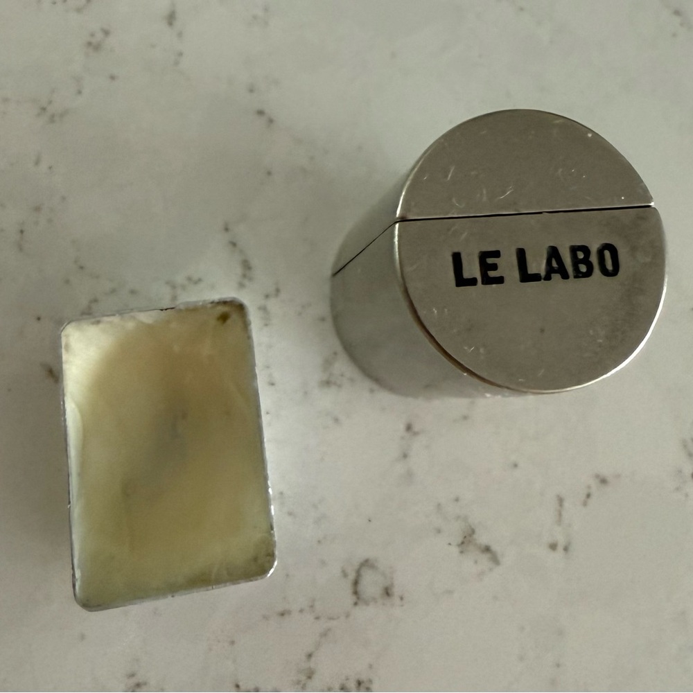 Le labo solid fragrance case w/fragrance tray
